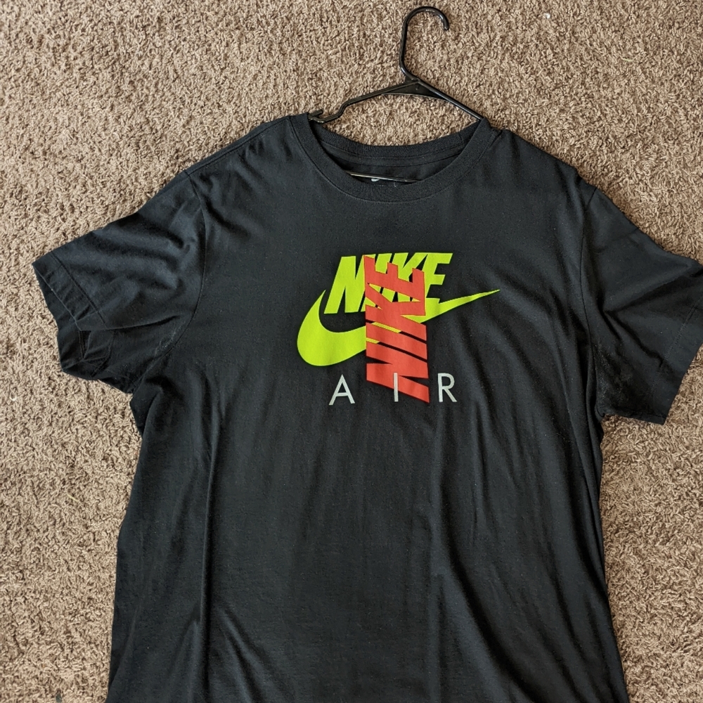 Nike Tee